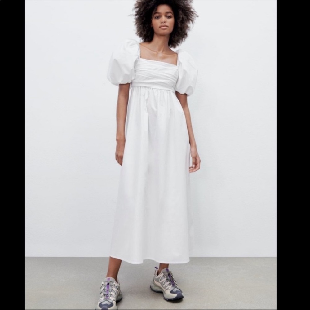 Zara Puff Sleeve Dress NWT